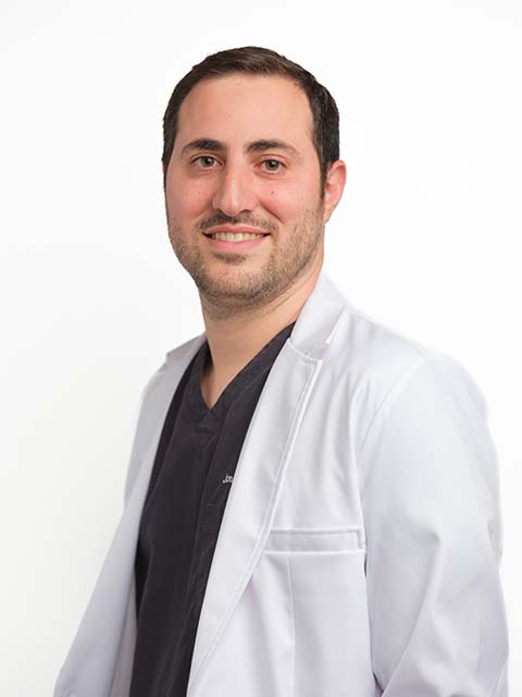 Photo of Dr. Jonathan Akhavan